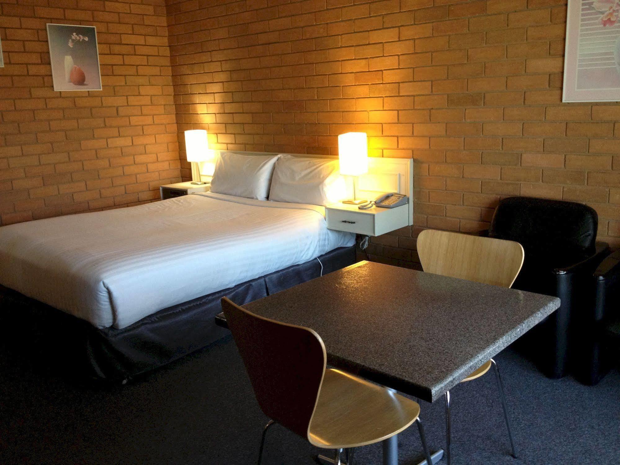 Essendon Motel Essendon North Екстериор снимка