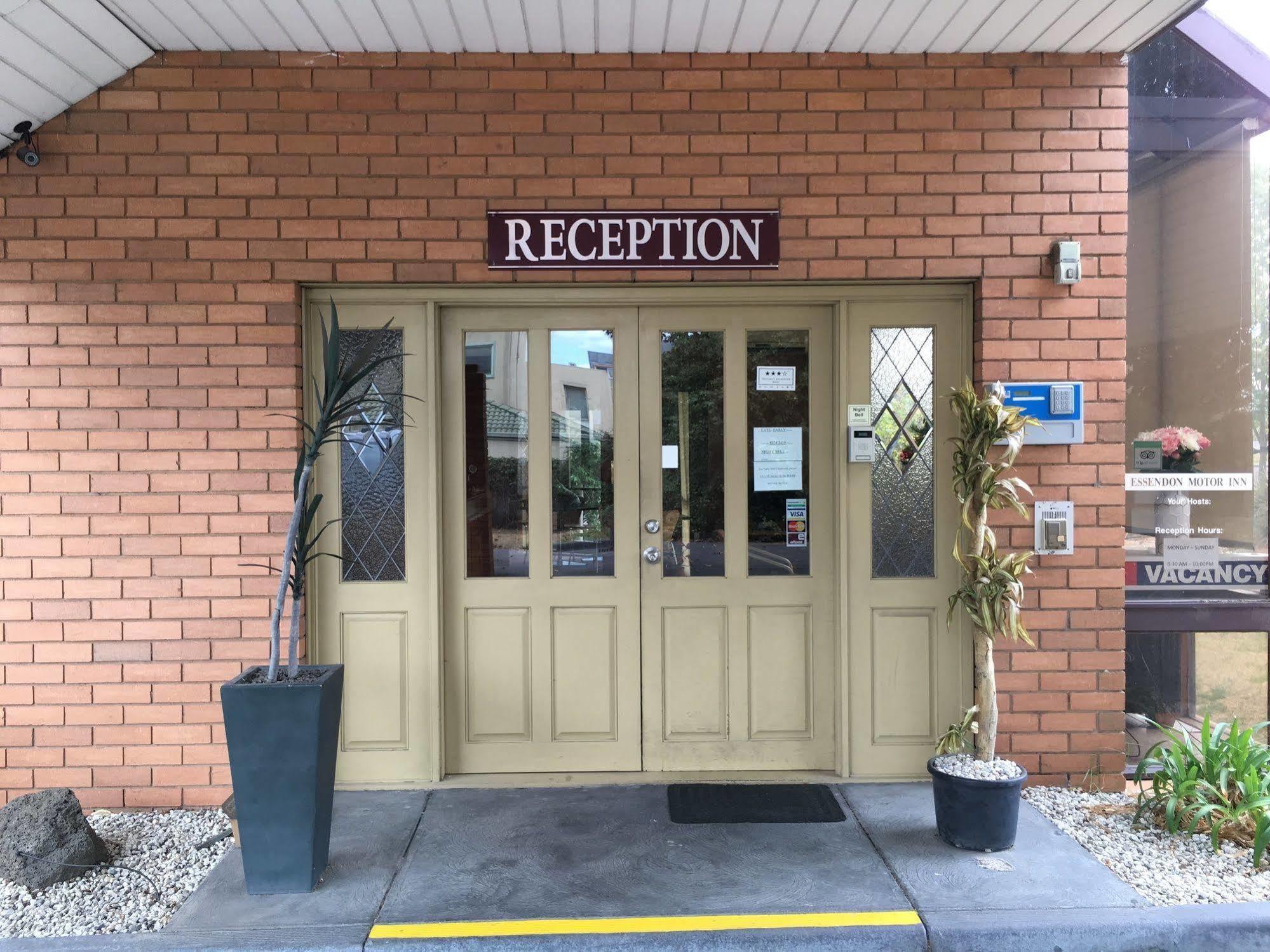Essendon Motel Essendon North Екстериор снимка
